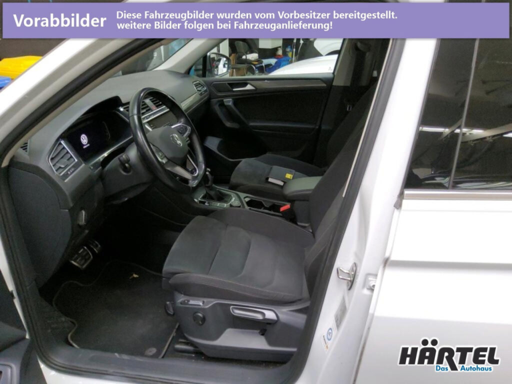 VOLKSWAGEN Tiguan Exposé-Bild 4